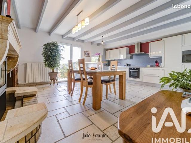 Maison 5 pièces 160 m²