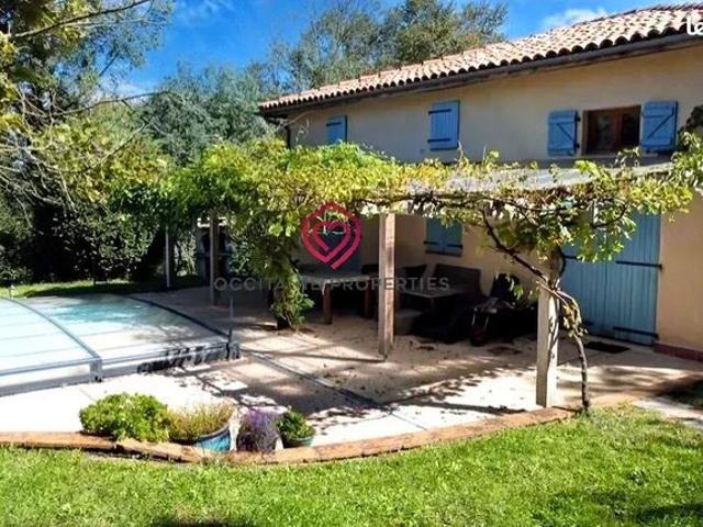 Maison 5 pièces 160 m²