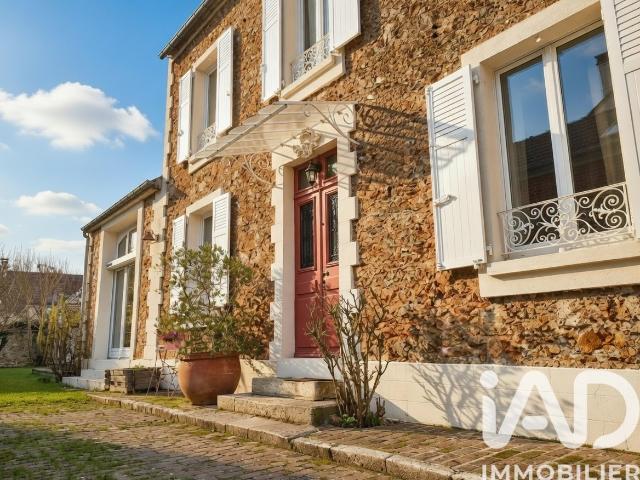 Maison 5 pièces 160 m²