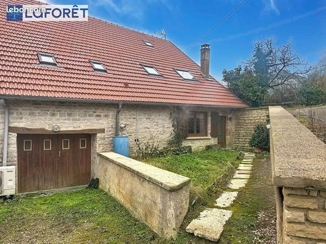 Maison 5 pièces 160 m²