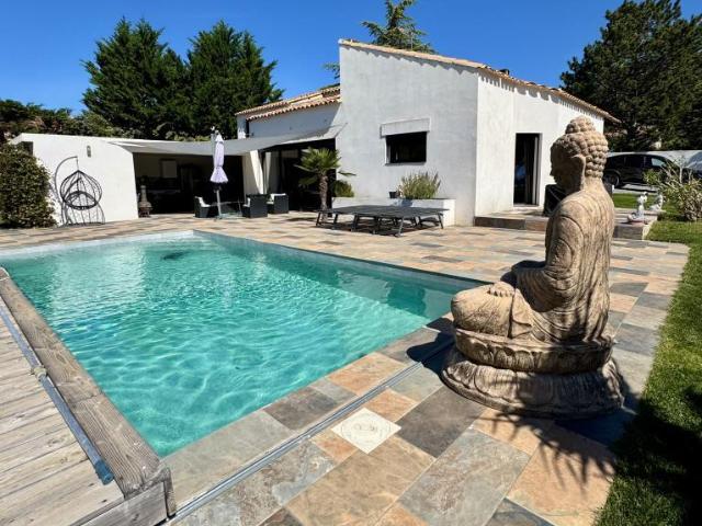 Maison 5 pièces 160 m²