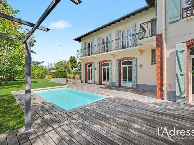 Maison 5 pièces 160 m²