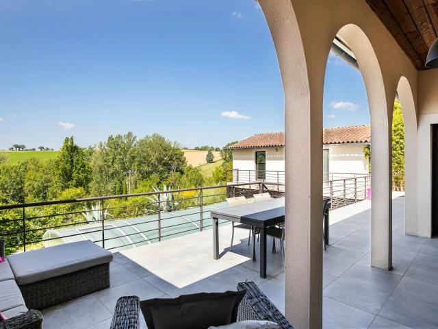 Maison 5 pièces 160 m²