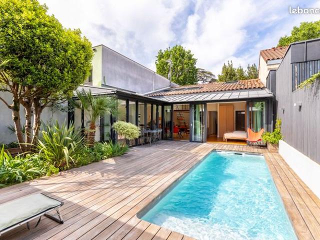 Maison 5 pièces 160 m²