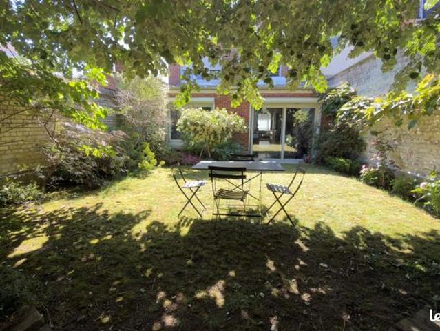 Maison 5 pièces 160 m²