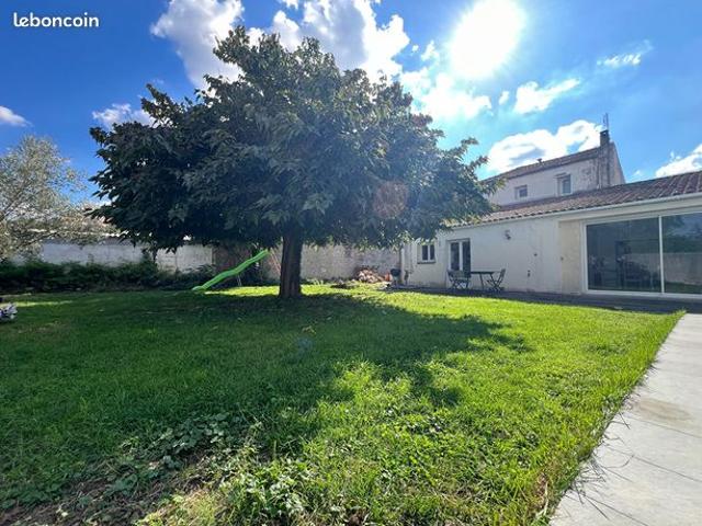 Maison 5 pièces 160 m²