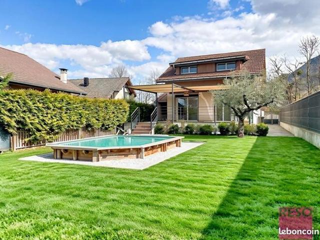 Maison 5 pièces 160 m²