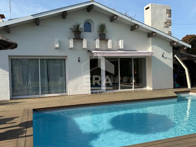 Maison 5 pièces 161 m²