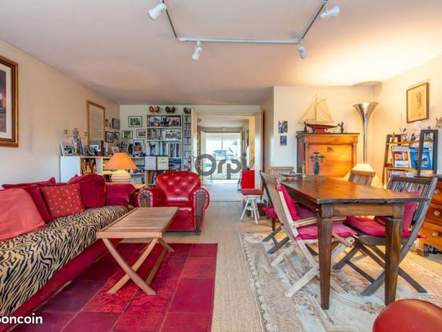 Maison 5 pièces 161 m²
