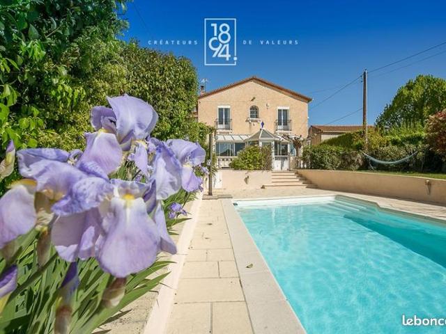 Maison 5 pièces 161 m²