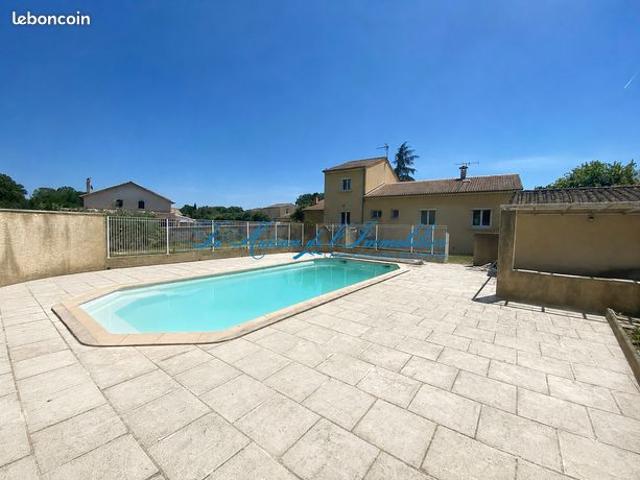 Maison 5 pièces 161 m²
