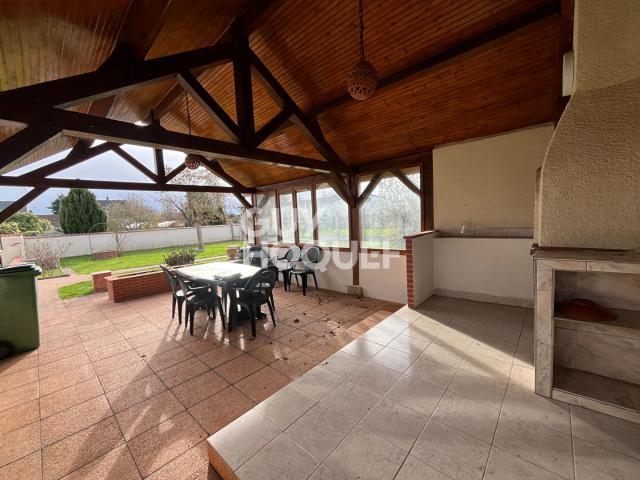 Maison 5 pièces 161 m²