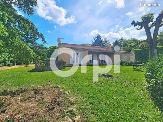 Maison 5 pièces 161 m²