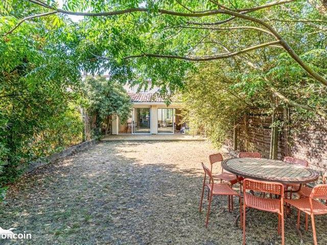 Maison 5 pièces 161 m²