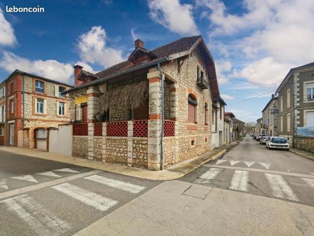 Maison 5 pièces 161 m²