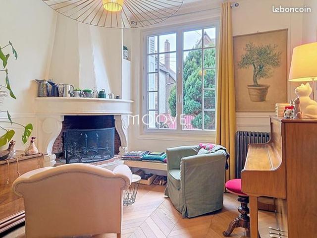 Maison 5 pièces 161 m²