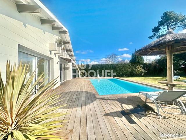 Maison 5 pièces 161 m²