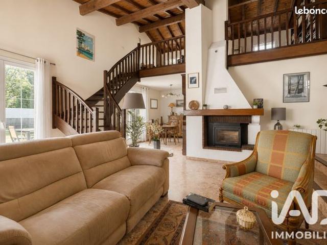 Maison 5 pièces 161 m²
