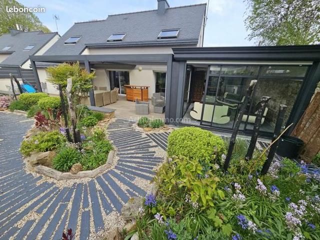Maison 5 pièces 162 m²