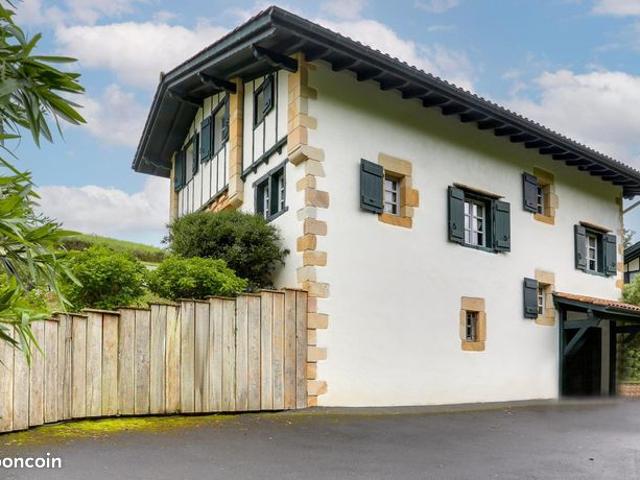 Maison 5 pièces 162 m²