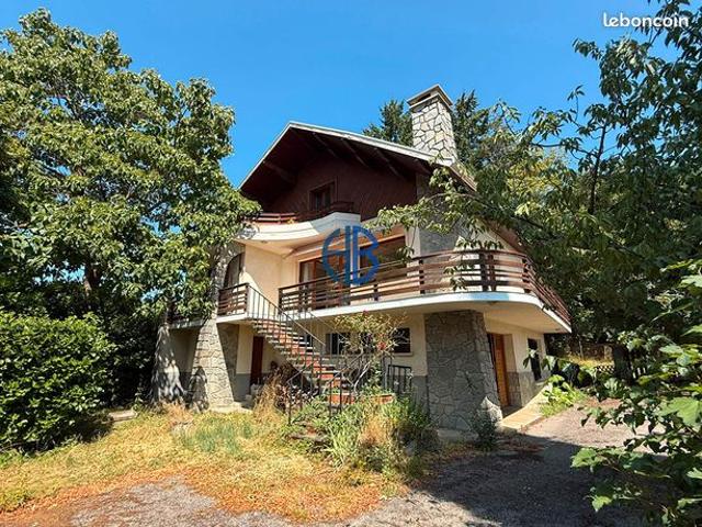 Maison 5 pièces 162 m²