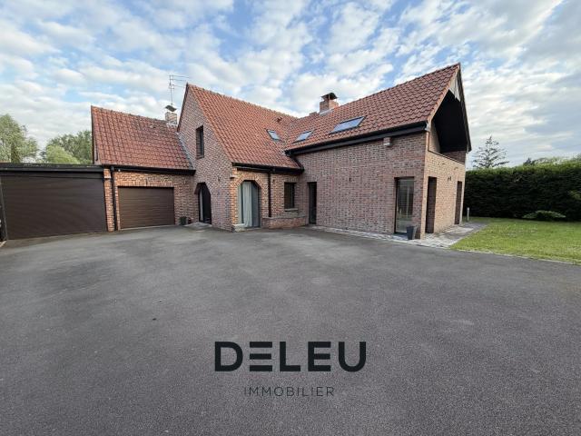 Maison 5 pièces 162 m²