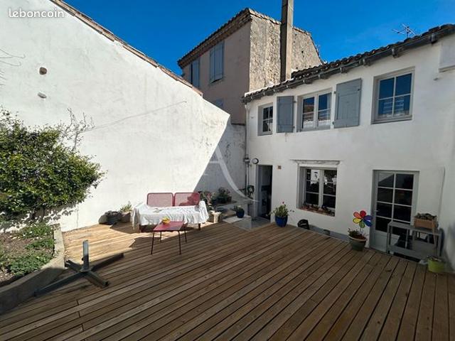 Maison 5 pièces 162 m²