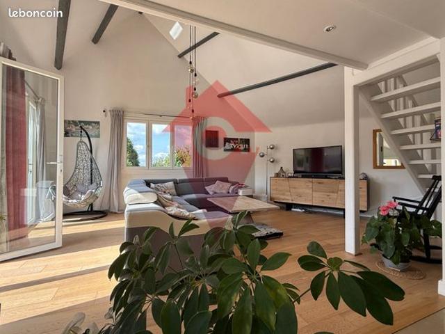 Maison 5 pièces 162 m²