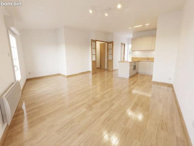 Maison 5 pièces 162 m²