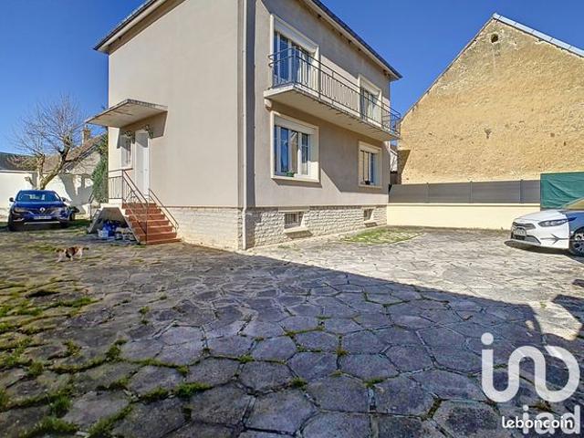 Maison 5 pièces 162 m²