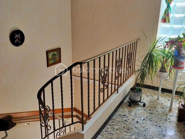 Maison 5 pièces 162 m²