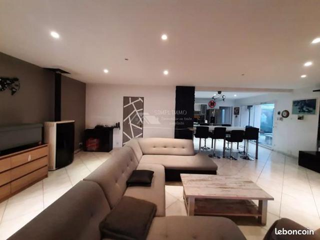 Maison 5 pièces 162 m²