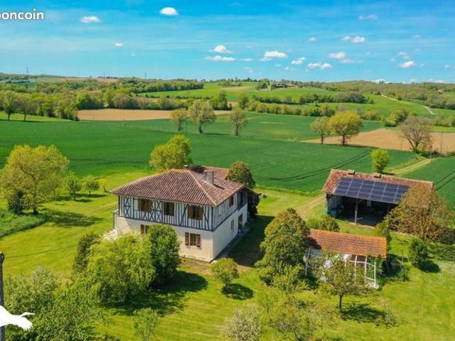 Maison 5 pièces 163 m²
