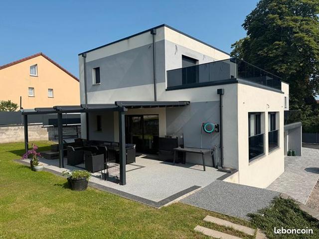 Maison 5 pièces 163 m²