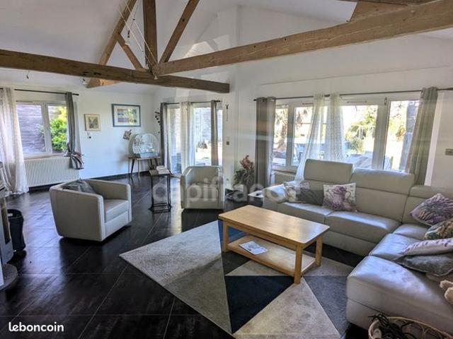 Maison 5 pièces 163 m²
