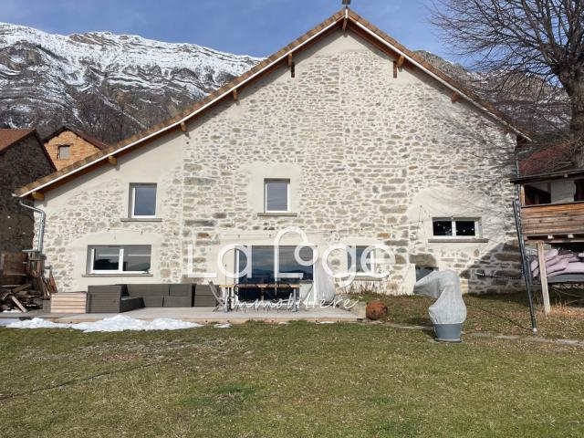 Maison 5 pièces 163 m²