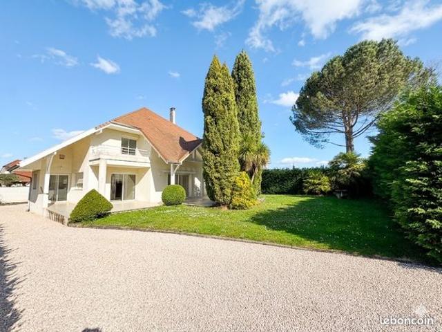 Maison 5 pièces 163 m²