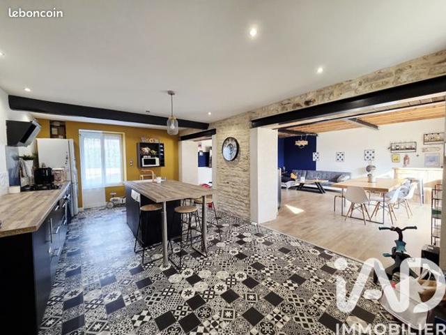Maison 5 pièces 163 m²