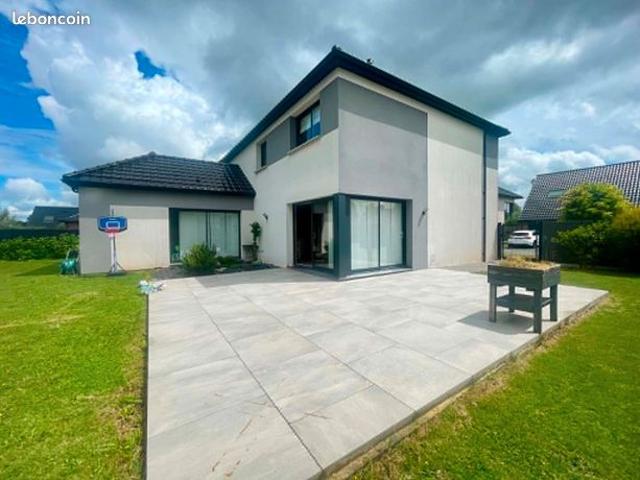 Maison 5 pièces 163 m²