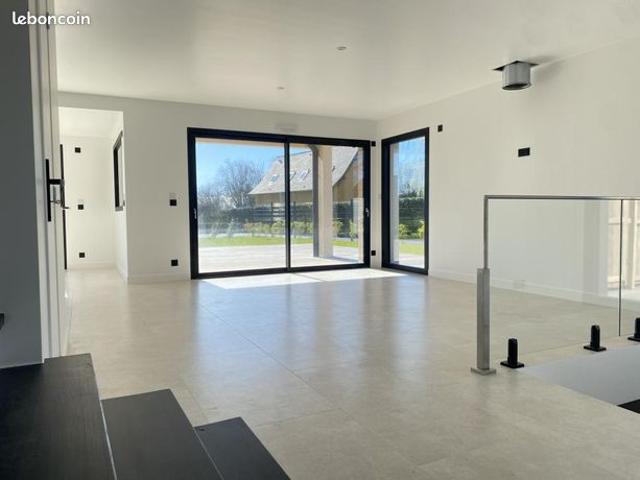 Maison 5 pièces 163 m²