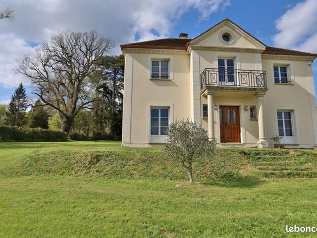 Maison 5 pièces 163 m²
