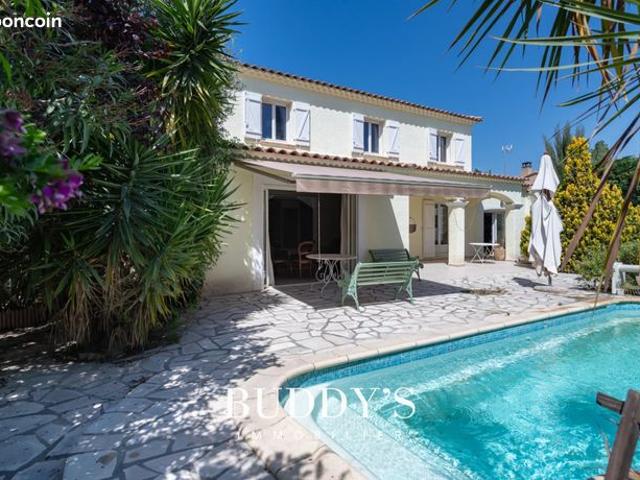 Maison 5 pièces 163 m²