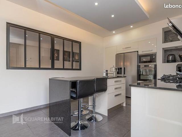 Maison 5 pièces 163 m²