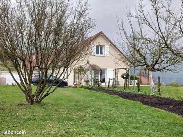 Maison 5 pièces 163 m²