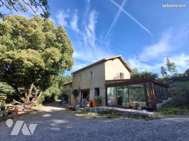 Maison 5 pièces 163 m²