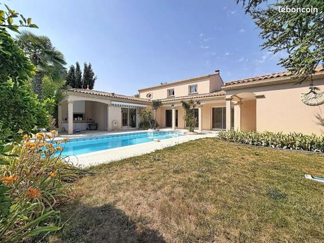 Maison 5 pièces 163 m²