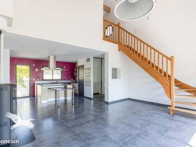Maison 5 pièces 163 m²