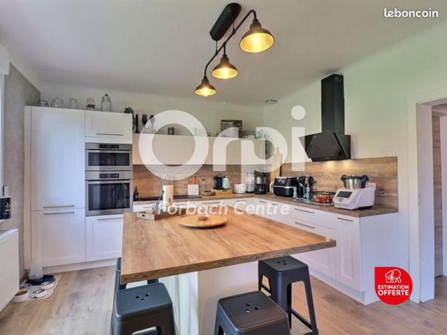 Maison 5 pièces 174 m²
