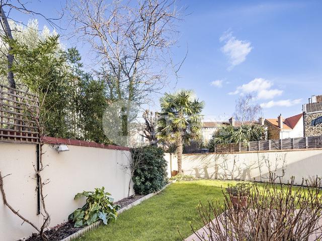 Maison 5 pièces 174 m²