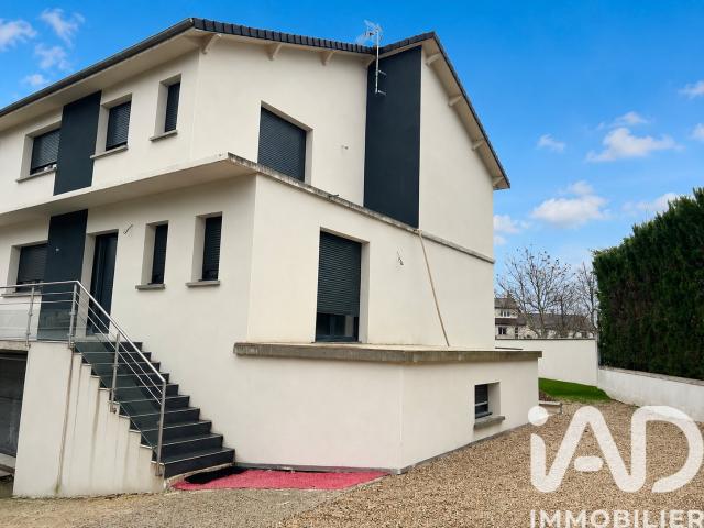Maison 5 pièces 174 m²